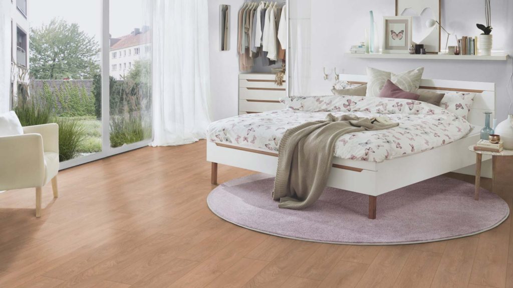 Light Brushed Oak German Laminate Flooring