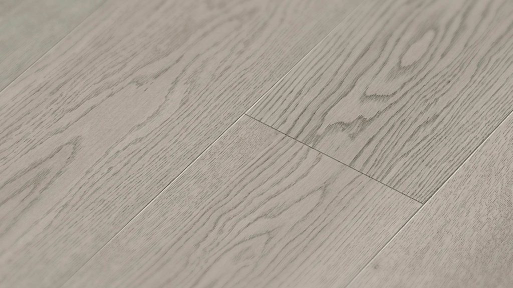 Oak Coastal Fog Engineered Hardwood